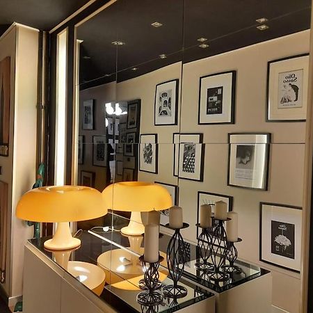 Dimora Vespri Apartment Milan Bagian luar foto