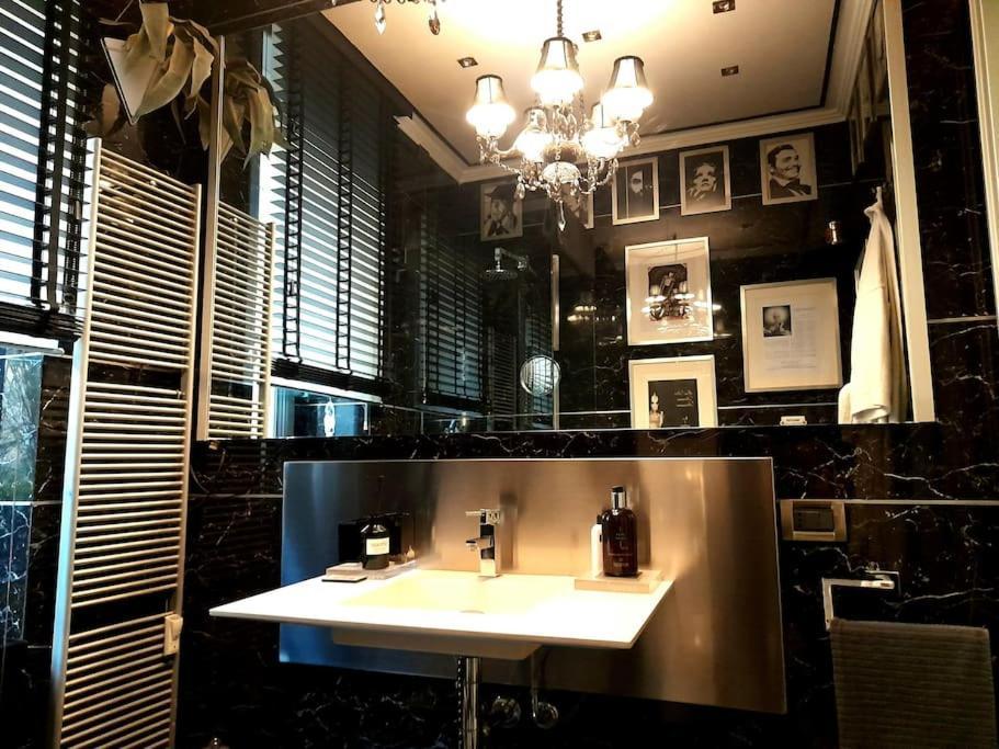 Dimora Vespri Apartment Milan Bagian luar foto