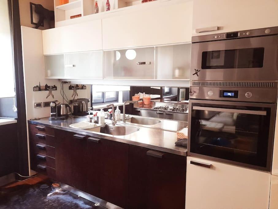 Dimora Vespri Apartment Milan Bagian luar foto